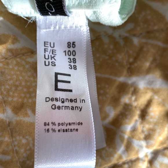 Conturelle lace underwire bra. NWT - Picture 12 of 13